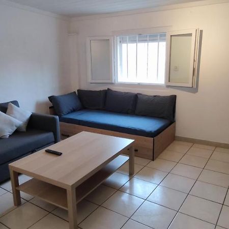Appartement 45 M² Proche Du Centre Ville Lunel  Exterior photo